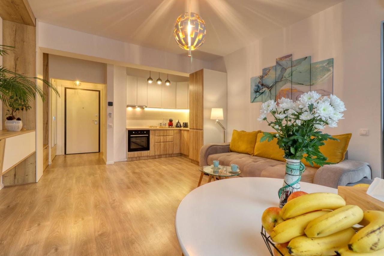 Relaxation Station - My Charming, Cosy&Inviting Apt - Smart Thermostat - Private Parking - Ior Park - Long Term Price Cuts Букурещ Екстериор снимка