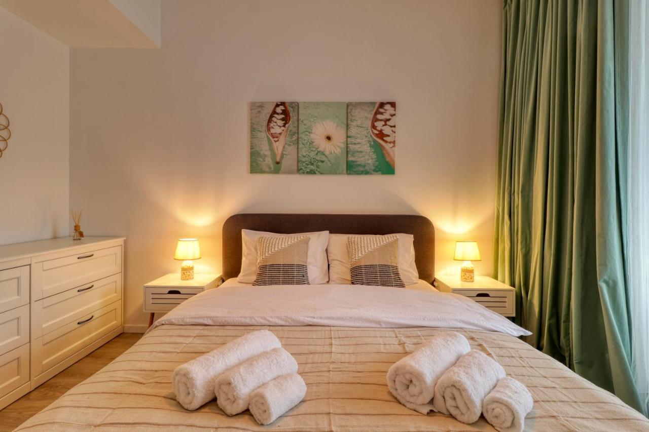 Relaxation Station - My Charming, Cosy&Inviting Apt - Smart Thermostat - Private Parking - Ior Park - Long Term Price Cuts Букурещ Екстериор снимка